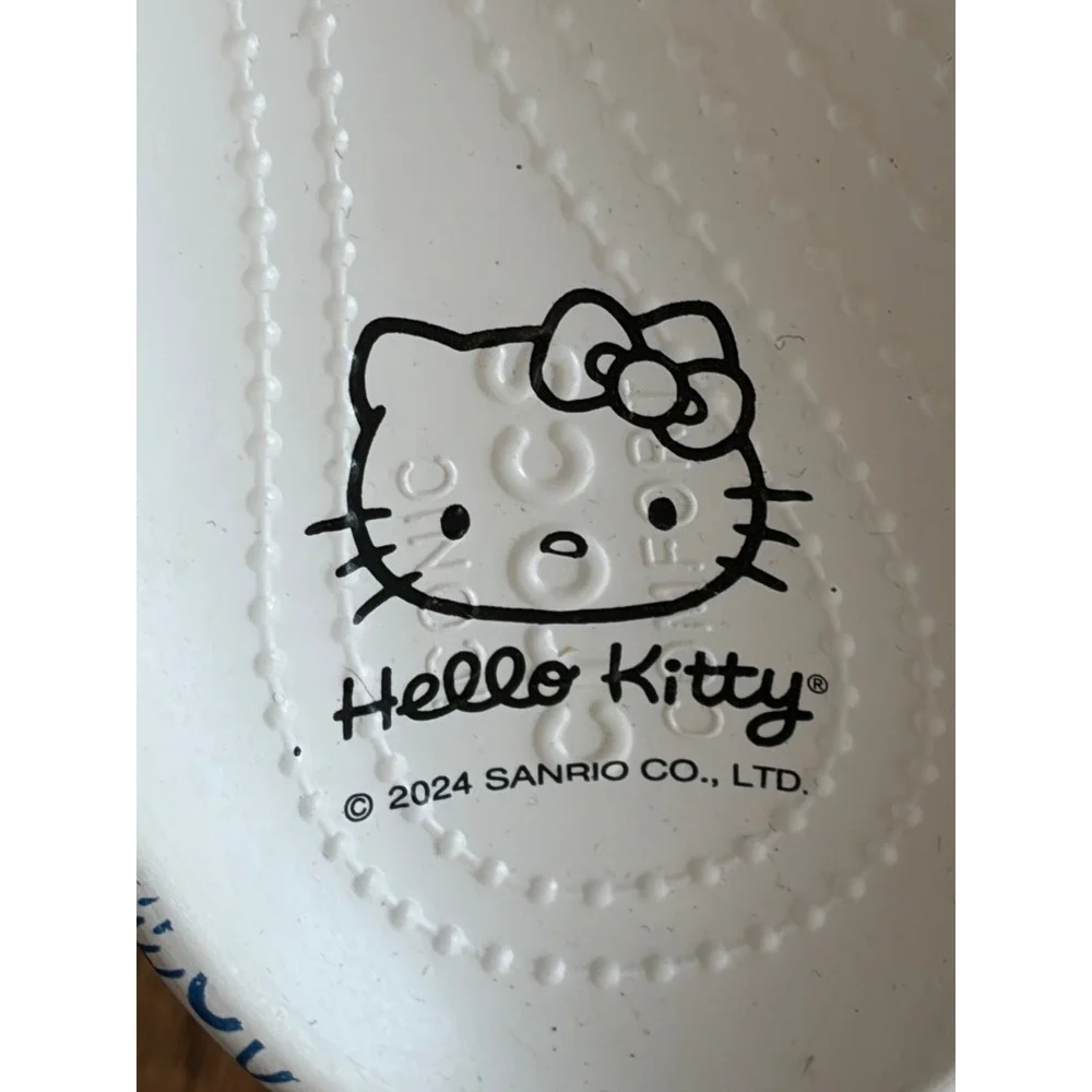 CROCS hello kitty